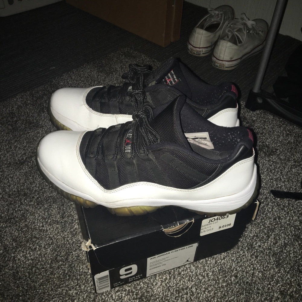 Air Jordan number 11s